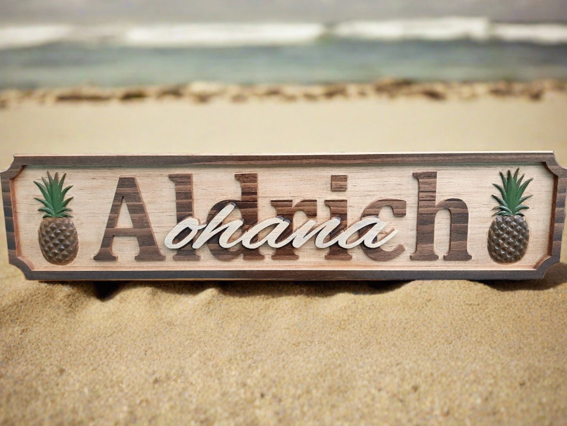 unique hand painted wood carved Ohana family name sign, Hawaiian family wedding gift. made in the USA